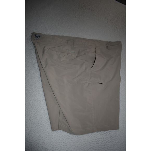 Columbia PFG Cargo Shorts Swimming Mens Size 48 Performance Fishing Gear - Picture 1 of 10